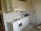 Kuhinjski blok, bele barve, s pečico in kuhalno ploščo, 240 cm