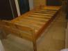 Dva posteljna okvirja 90x200, lesena