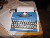 Mehanski pisalni stroj Unis,prenosni