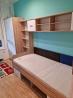 Otroška soba (postelja, omara, regal, polica) + tepih