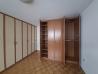 2 veliki garderobni omari in predalnik
