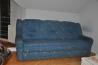 Kavč raztegljiv modre barve