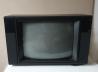 dva starinska televizorja