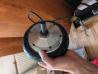 Elektro motor v kolesu xu zhou ris prenese 60 kg