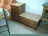 lesene stopnice, omara, postelja, kamin,raztegljiv kavč